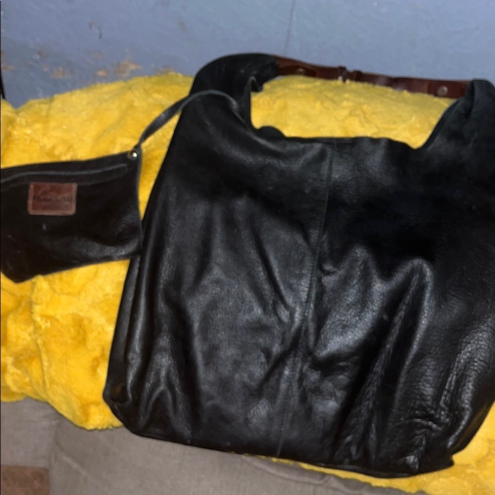 Nardelli Italian crafted Black Leather Messenger Bag with attached coin purse.